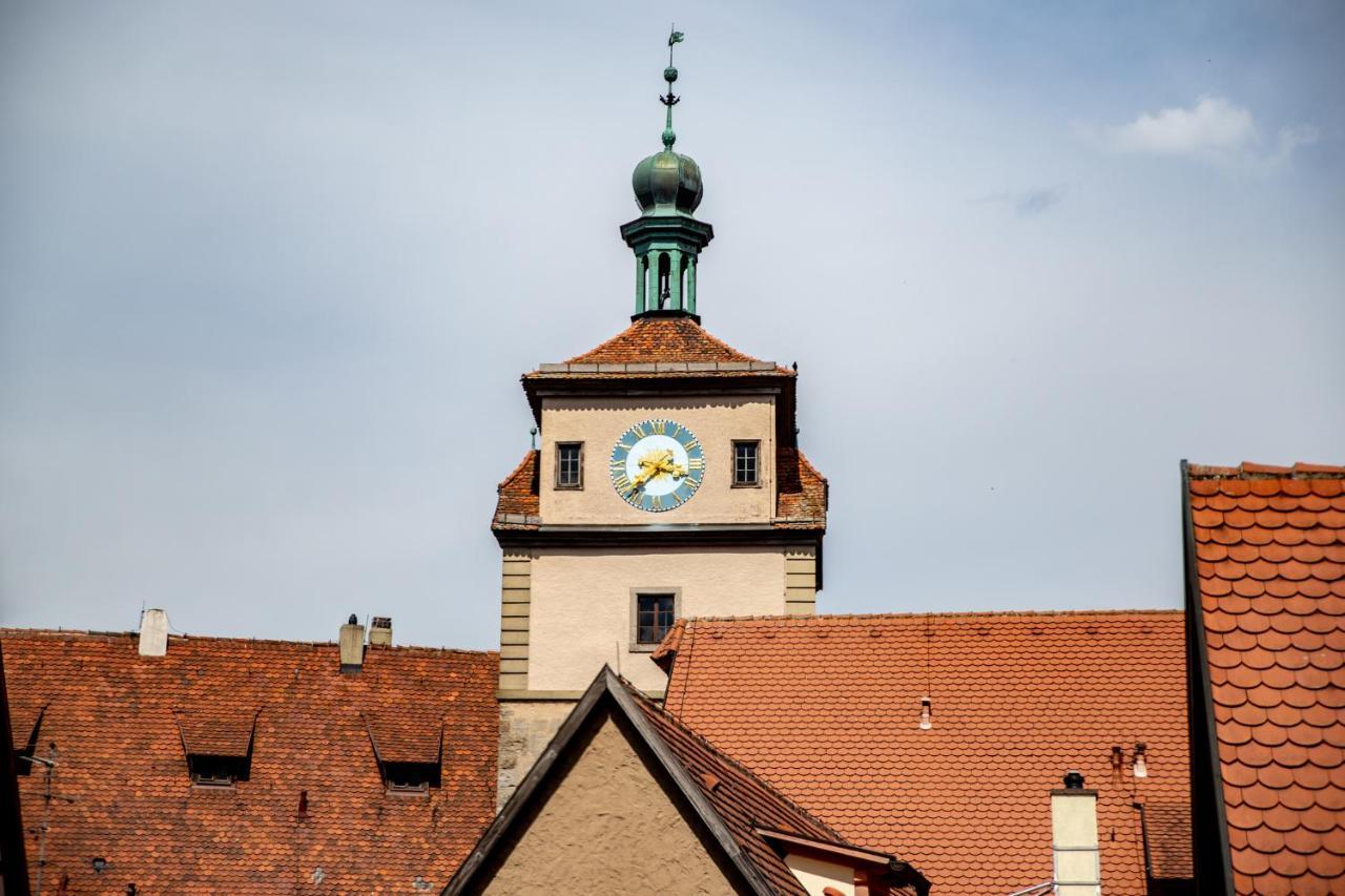 Gaestehaus Am Weissen Turm Rothenburg ob der Tauber Exterior foto