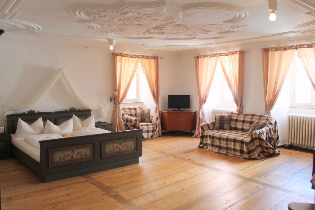 Gaestehaus Am Weissen Turm Rothenburg ob der Tauber Habitación foto